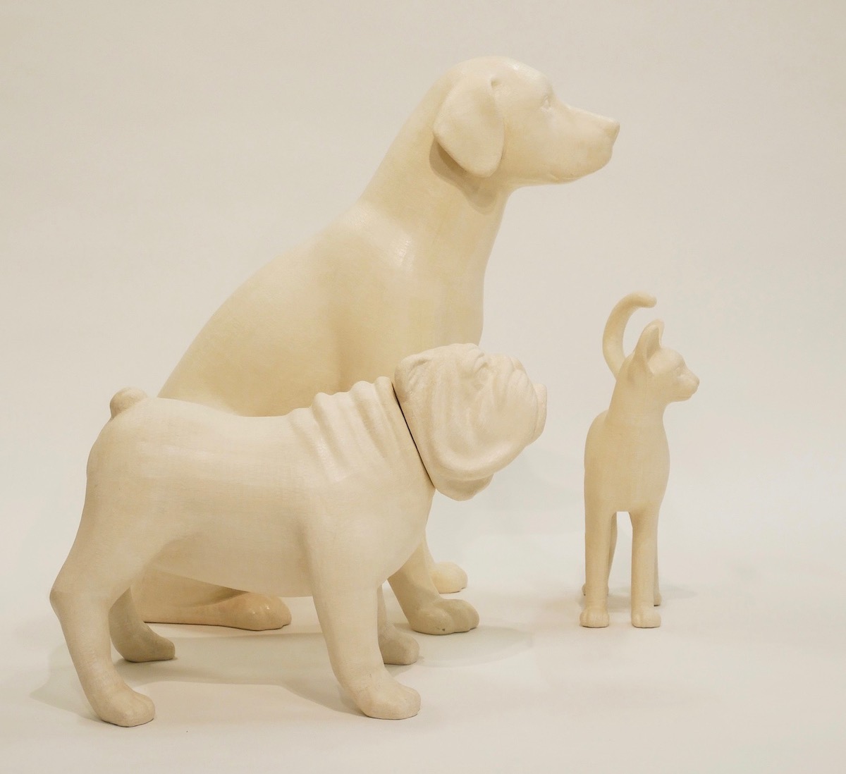 WALTZ / E・RESIN│マネキンや什器のレンタルまたは販売